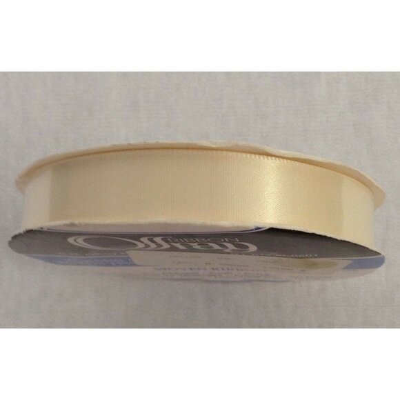 Offray Cream Single Face Satin Ribbon 5/8" Wide 20 Yards Craft Floral Wedding - Picture 1 of 3